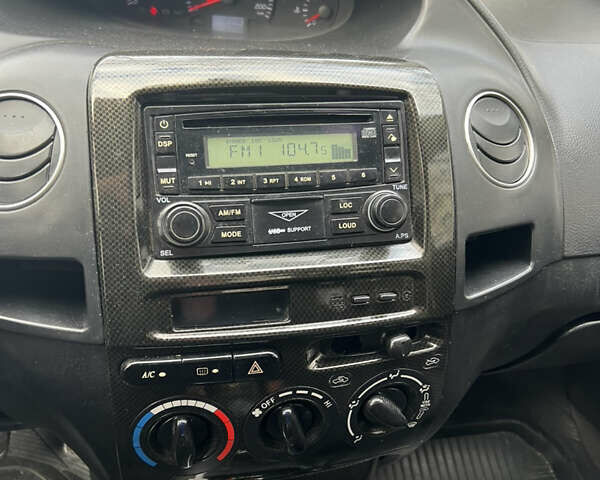 Черный Джили МК, объемом двигателя 1.6 л и пробегом 145 тыс. км за 1900 $, фото 8 на Automoto.ua