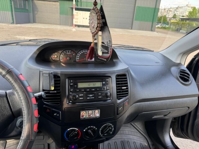 Черный Джили МК, объемом двигателя 1.5 л и пробегом 51 тыс. км за 3100 $, фото 6 на Automoto.ua