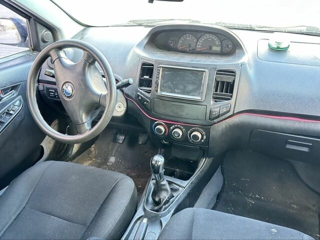 Джилі МК 2013 у Тернополі на Automoto.ua Чорний Джилі МК, об'ємом двигуна 1.5 л та пробігом 156 тис. км за 900 $, фото 6 на Automoto.ua