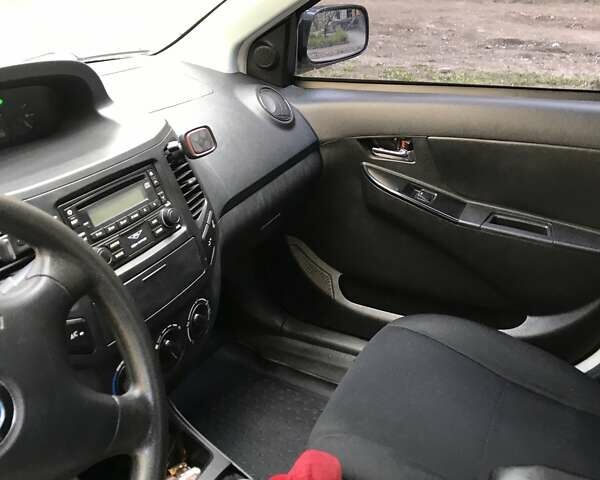 Чорний Джилі МК, об'ємом двигуна 1.5 л та пробігом 155 тис. км за 3200 $, фото 2 на Automoto.ua