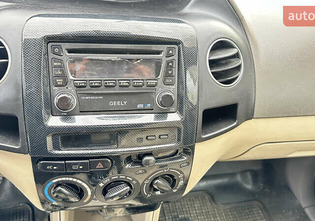 Джили МК, объемом двигателя 0 л и пробегом 200 тыс. км за 790 $, фото 7 на Automoto.ua