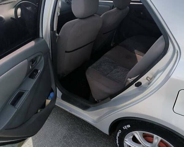 Джили МК, объемом двигателя 1.59 л и пробегом 65 тыс. км за 3100 $, фото 2 на Automoto.ua