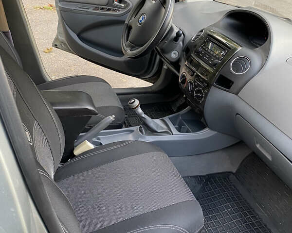 Джили МК, объемом двигателя 1.59 л и пробегом 56 тыс. км за 4200 $, фото 8 на Automoto.ua