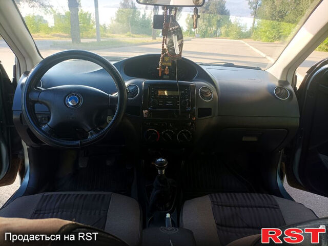 Джили МК, объемом двигателя 1.5 л и пробегом 190 тыс. км за 2100 $, фото 2 на Automoto.ua