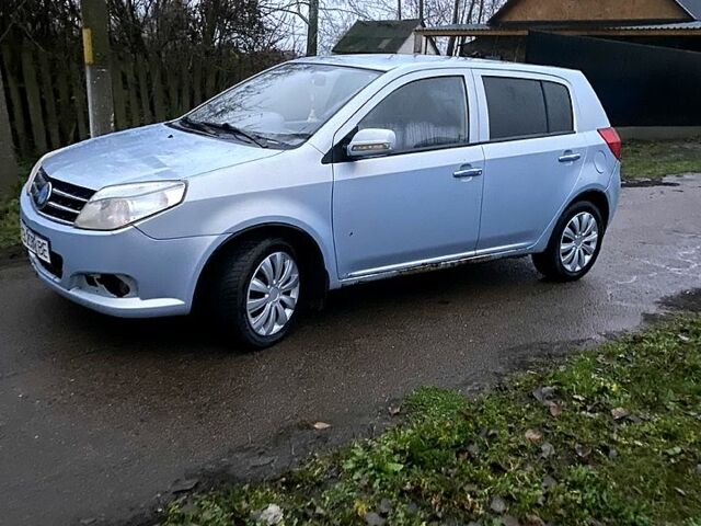 Серый Джили МК, объемом двигателя 1.5 л и пробегом 325 тыс. км за 1750 $, фото 1 на Automoto.ua