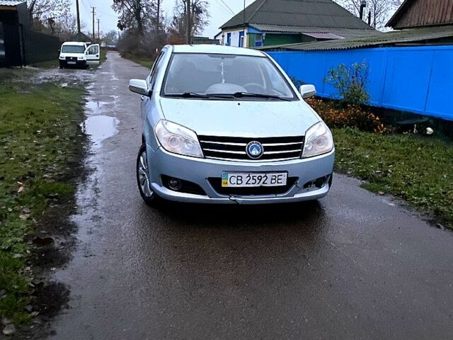 Серый Джили МК, объемом двигателя 1.5 л и пробегом 325 тыс. км за 1750 $, фото 2 на Automoto.ua