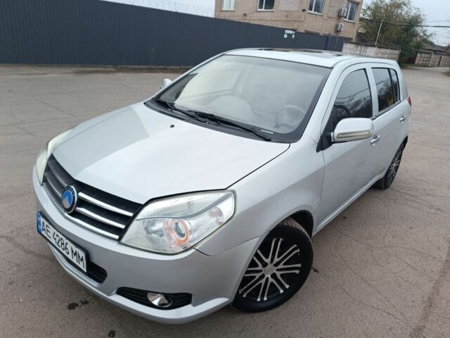 Сірий Джилі МК, об'ємом двигуна 1.5 л та пробігом 175 тис. км за 2700 $, фото 2 на Automoto.ua