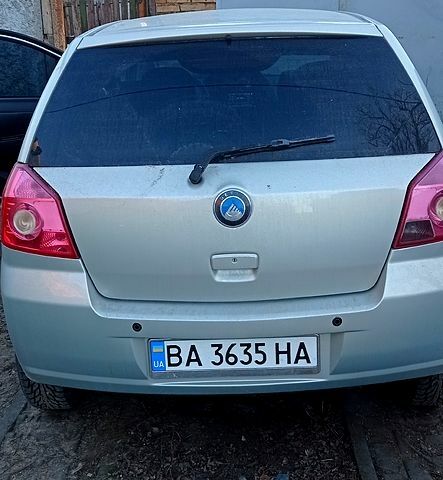 Серый Джили МК, объемом двигателя 1.5 л и пробегом 82 тыс. км за 4200 $, фото 4 на Automoto.ua