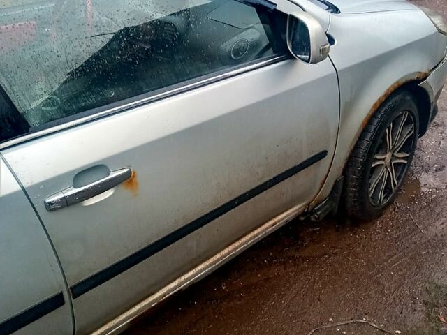 Сірий Джилі МК, об'ємом двигуна 1.5 л та пробігом 130 тис. км за 1790 $, фото 1 на Automoto.ua