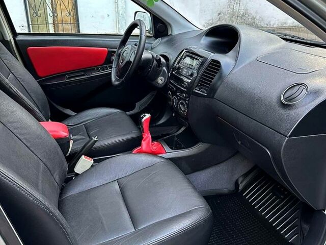 Сірий Джилі МК, об'ємом двигуна 1.5 л та пробігом 86 тис. км за 4200 $, фото 1 на Automoto.ua