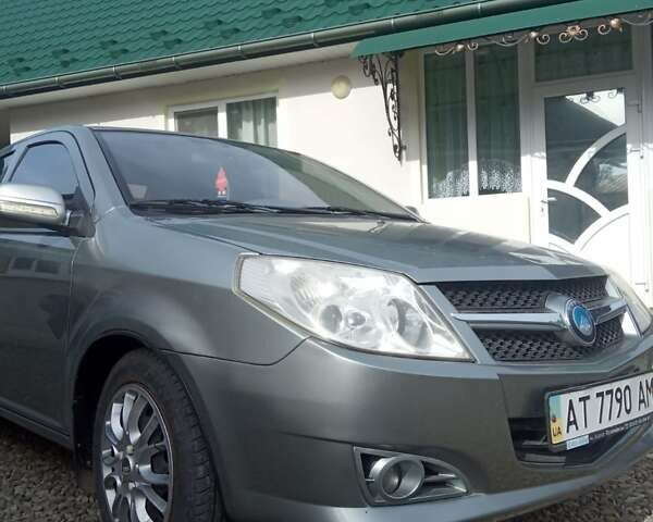 Серый Джили МК, объемом двигателя 1.6 л и пробегом 61 тыс. км за 3100 $, фото 2 на Automoto.ua