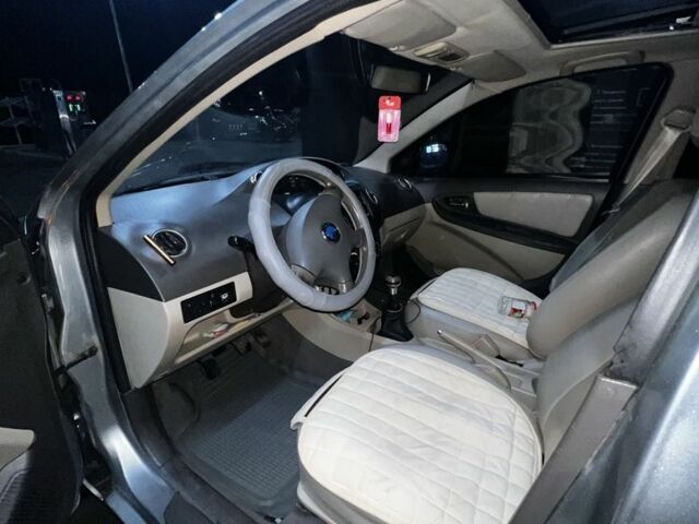 Серый Джили МК, объемом двигателя 1.6 л и пробегом 113 тыс. км за 1600 $, фото 5 на Automoto.ua