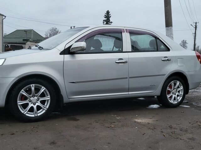 Серый Джили МК, объемом двигателя 1.6 л и пробегом 80 тыс. км за 3500 $, фото 1 на Automoto.ua