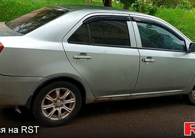 Серый Джили МК, объемом двигателя 1.6 л и пробегом 165 тыс. км за 1200 $, фото 4 на Automoto.ua