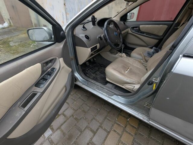 Серый Джили МК, объемом двигателя 1.6 л и пробегом 42 тыс. км за 700 $, фото 5 на Automoto.ua