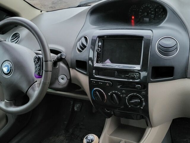 Серый Джили МК, объемом двигателя 1.6 л и пробегом 80 тыс. км за 3500 $, фото 7 на Automoto.ua