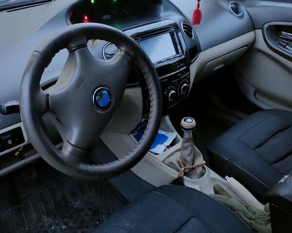 Серый Джили МК, объемом двигателя 1.6 л и пробегом 160 тыс. км за 2500 $, фото 1 на Automoto.ua