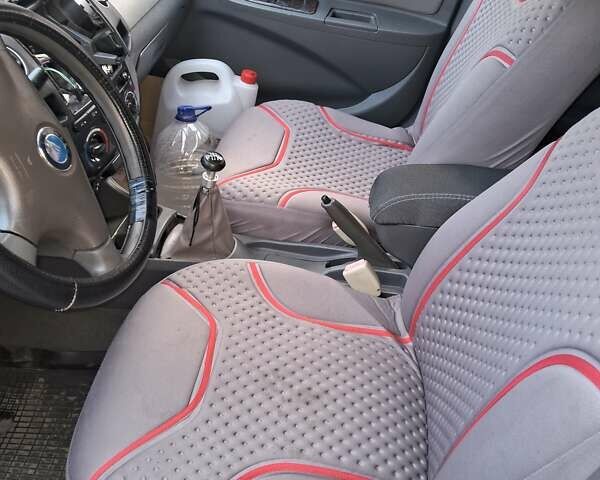 Серый Джили МК, объемом двигателя 1.59 л и пробегом 220 тыс. км за 1000 $, фото 3 на Automoto.ua