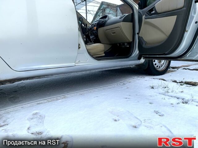 Серый Джили МК, объемом двигателя 1.6 л и пробегом 170 тыс. км за 2500 $, фото 8 на Automoto.ua