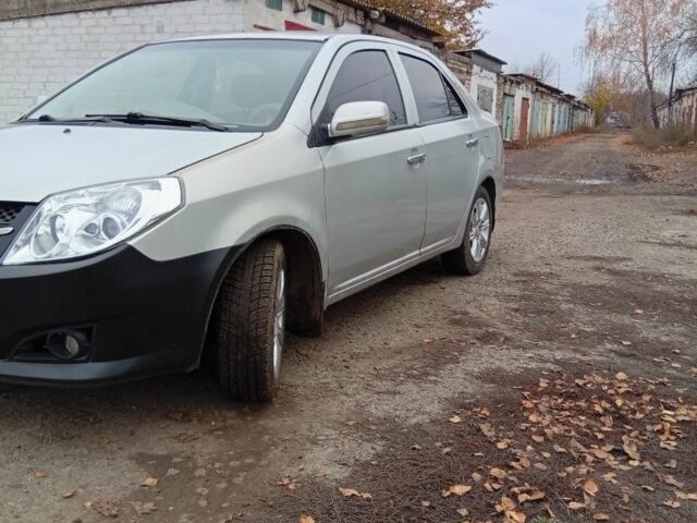 Сірий Джилі МК, об'ємом двигуна 1.5 л та пробігом 128 тис. км за 2500 $, фото 1 на Automoto.ua