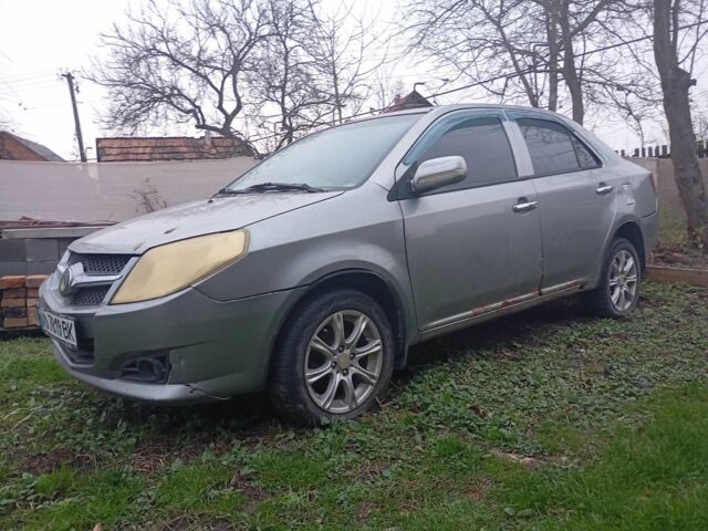 Серый Джили МК, объемом двигателя 1.6 л и пробегом 400 тыс. км за 450 $, фото 1 на Automoto.ua