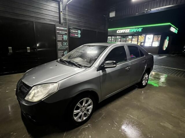 Серый Джили МК, объемом двигателя 1.6 л и пробегом 113 тыс. км за 1600 $, фото 1 на Automoto.ua