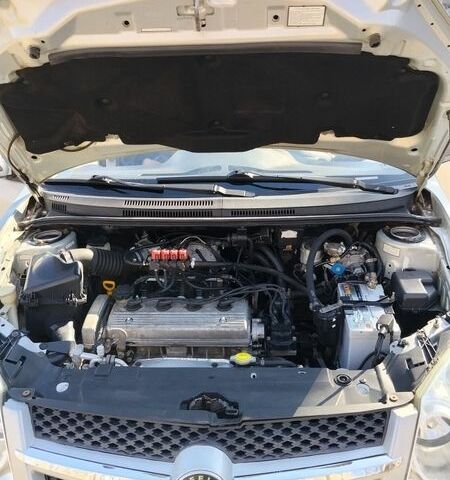 Серый Джили МК, объемом двигателя 1.59 л и пробегом 163 тыс. км за 2800 $, фото 13 на Automoto.ua