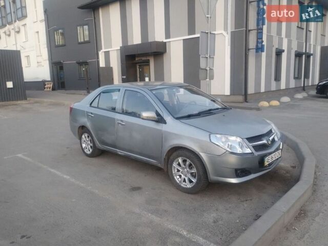 Серый Джили МК, объемом двигателя 1.6 л и пробегом 135 тыс. км за 1400 $, фото 3 на Automoto.ua