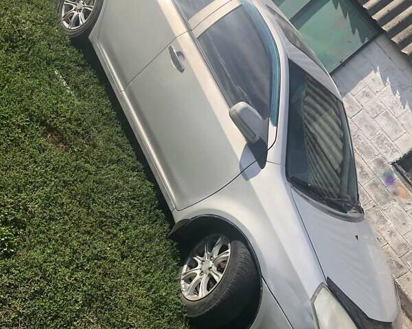 Серый Джили МК, объемом двигателя 1.59 л и пробегом 230 тыс. км за 2300 $, фото 1 на Automoto.ua