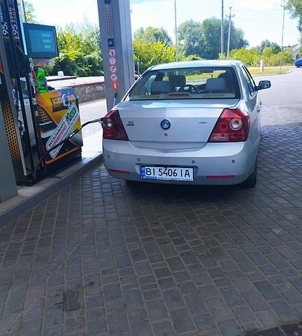 Джилі МК 2010 у Кам'янське (Дніпродзержинськ) на Automoto.ua Сірий Джилі МК, об'ємом двигуна 1.6 л та пробігом 54 тис. км за 3999 $, фото 5 на Automoto.ua