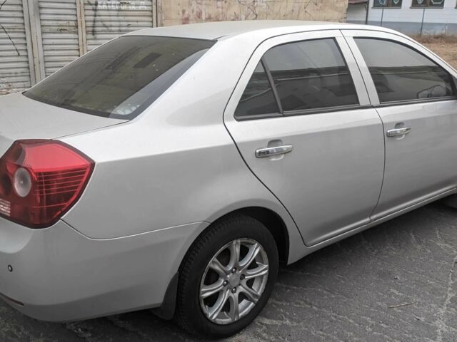 Серый Джили МК, объемом двигателя 1.6 л и пробегом 172 тыс. км за 2500 $, фото 3 на Automoto.ua