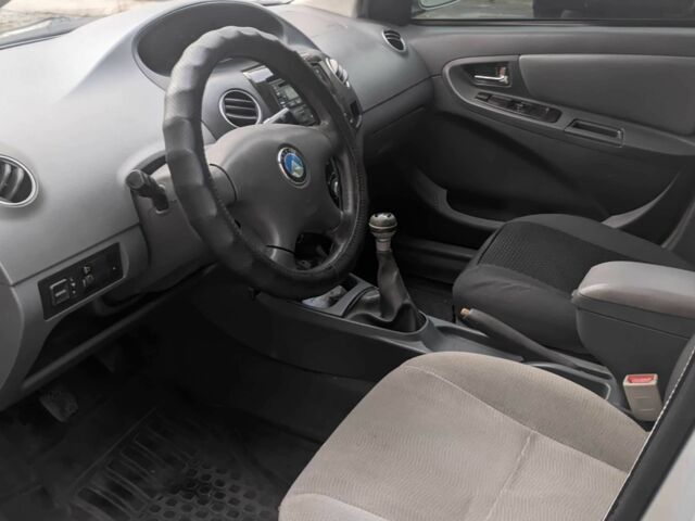 Серый Джили МК, объемом двигателя 1.6 л и пробегом 172 тыс. км за 2500 $, фото 7 на Automoto.ua