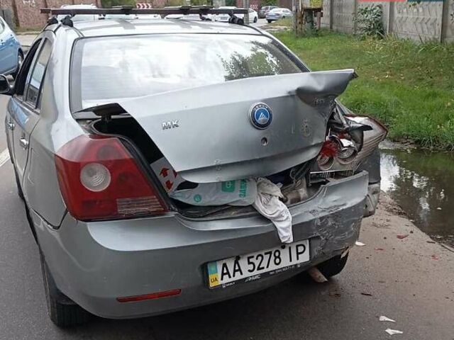 Сірий Джилі МК, об'ємом двигуна 1.59 л та пробігом 155 тис. км за 1750 $, фото 1 на Automoto.ua