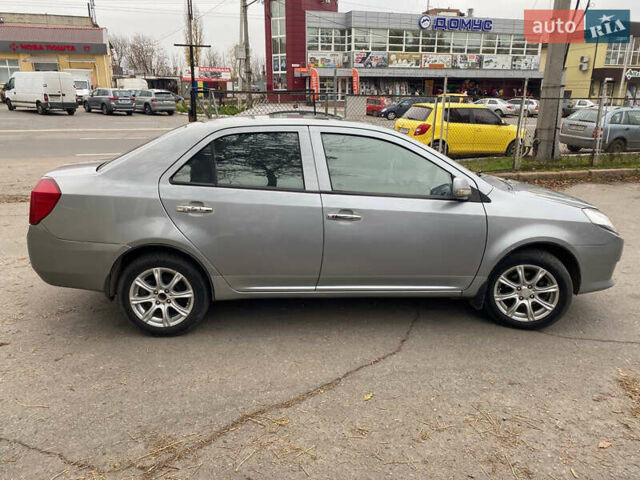 Серый Джили МК, объемом двигателя 1.59 л и пробегом 130 тыс. км за 2100 $, фото 5 на Automoto.ua