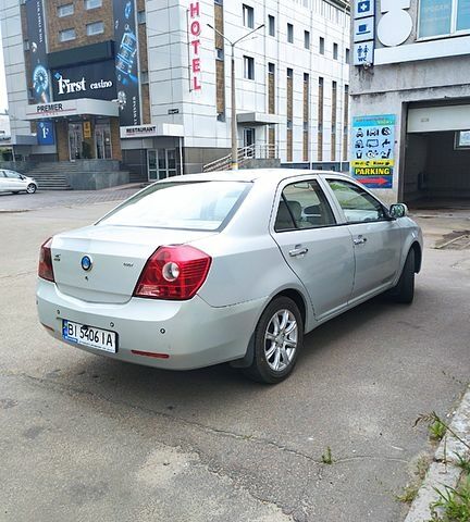 Джилі МК 2010 у Кам'янське (Дніпродзержинськ) на Automoto.ua Сірий Джилі МК, об'ємом двигуна 1.6 л та пробігом 54 тис. км за 3999 $, фото 2 на Automoto.ua