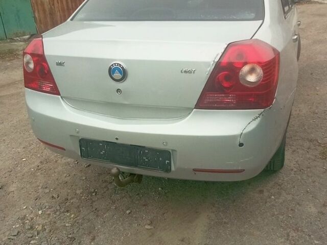 Серый Джили МК, объемом двигателя 1.6 л и пробегом 185 тыс. км за 2500 $, фото 2 на Automoto.ua