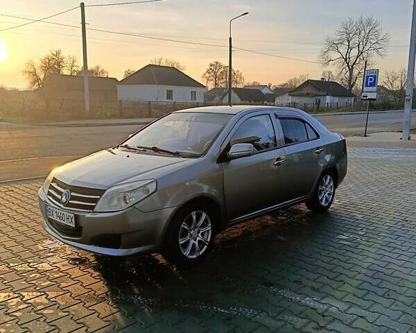 Серый Джили МК, объемом двигателя 1.5 л и пробегом 180 тыс. км за 1599 $, фото 2 на Automoto.ua