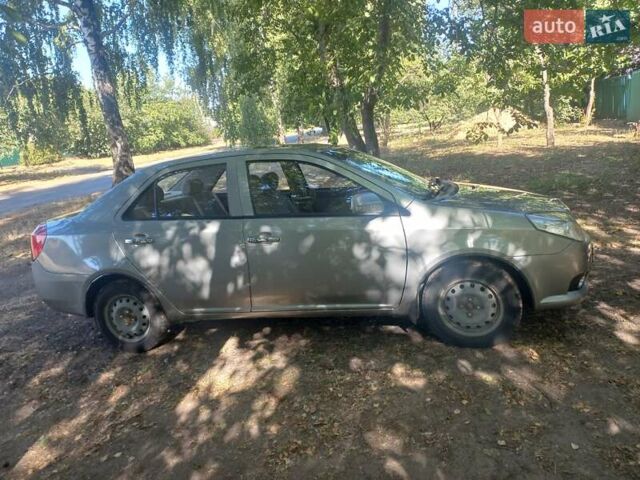 Серый Джили МК, объемом двигателя 1.5 л и пробегом 81 тыс. км за 3200 $, фото 10 на Automoto.ua