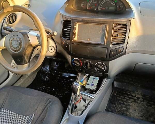 Серый Джили МК, объемом двигателя 1.5 л и пробегом 180 тыс. км за 1599 $, фото 22 на Automoto.ua