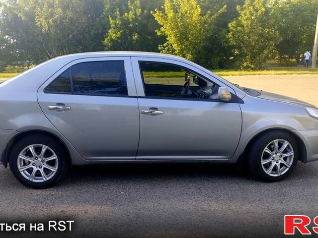 Сірий Джилі МК, об'ємом двигуна 1.6 л та пробігом 160 тис. км за 2500 $, фото 8 на Automoto.ua
