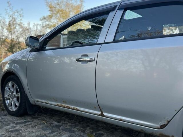 Серый Джили МК, объемом двигателя 0 л и пробегом 130 тыс. км за 2200 $, фото 4 на Automoto.ua