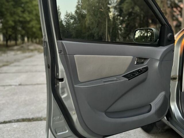 Серый Джили МК, объемом двигателя 1.5 л и пробегом 123 тыс. км за 2800 $, фото 9 на Automoto.ua