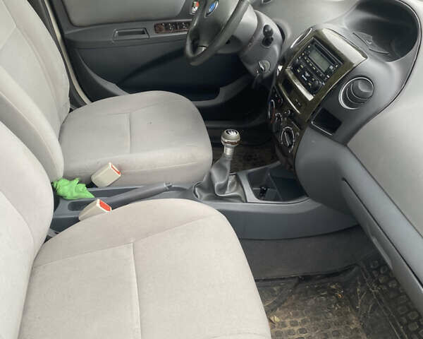 Серый Джили МК, объемом двигателя 1.59 л и пробегом 133 тыс. км за 2700 $, фото 1 на Automoto.ua