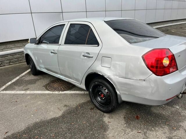 Серый Джили МК, объемом двигателя 1.6 л и пробегом 185 тыс. км за 1300 $, фото 3 на Automoto.ua