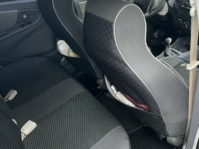 Серый Джили МК, объемом двигателя 1.5 л и пробегом 110 тыс. км за 2900 $, фото 2 на Automoto.ua