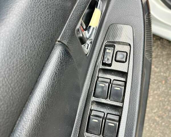 Серый Джили МК, объемом двигателя 1.59 л и пробегом 185 тыс. км за 1300 $, фото 3 на Automoto.ua