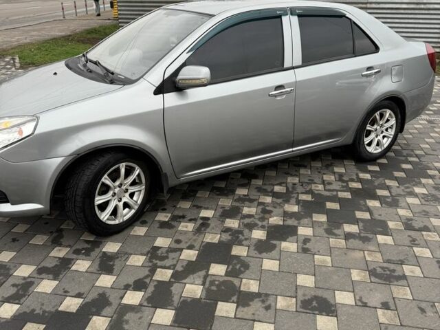 Серый Джили МК, объемом двигателя 1.5 л и пробегом 126 тыс. км за 2500 $, фото 3 на Automoto.ua