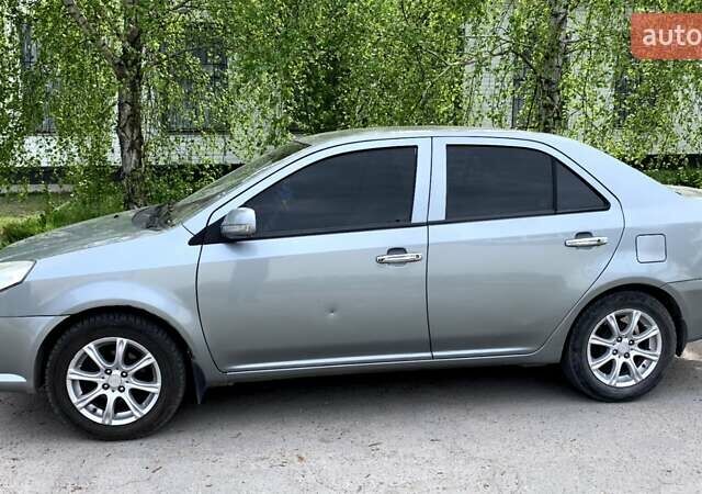 Сірий Джилі МК, об'ємом двигуна 1.59 л та пробігом 119 тис. км за 3000 $, фото 3 на Automoto.ua