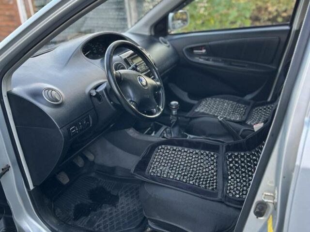 Серый Джили МК, объемом двигателя 1.6 л и пробегом 130 тыс. км за 2000 $, фото 4 на Automoto.ua