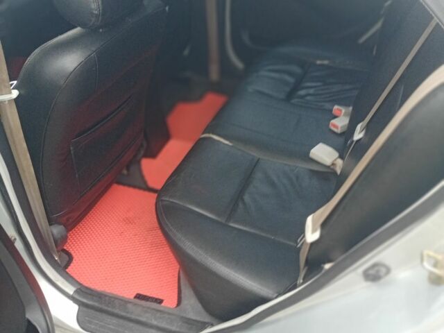 Серый Джили МК, объемом двигателя 1.6 л и пробегом 185 тыс. км за 2500 $, фото 6 на Automoto.ua